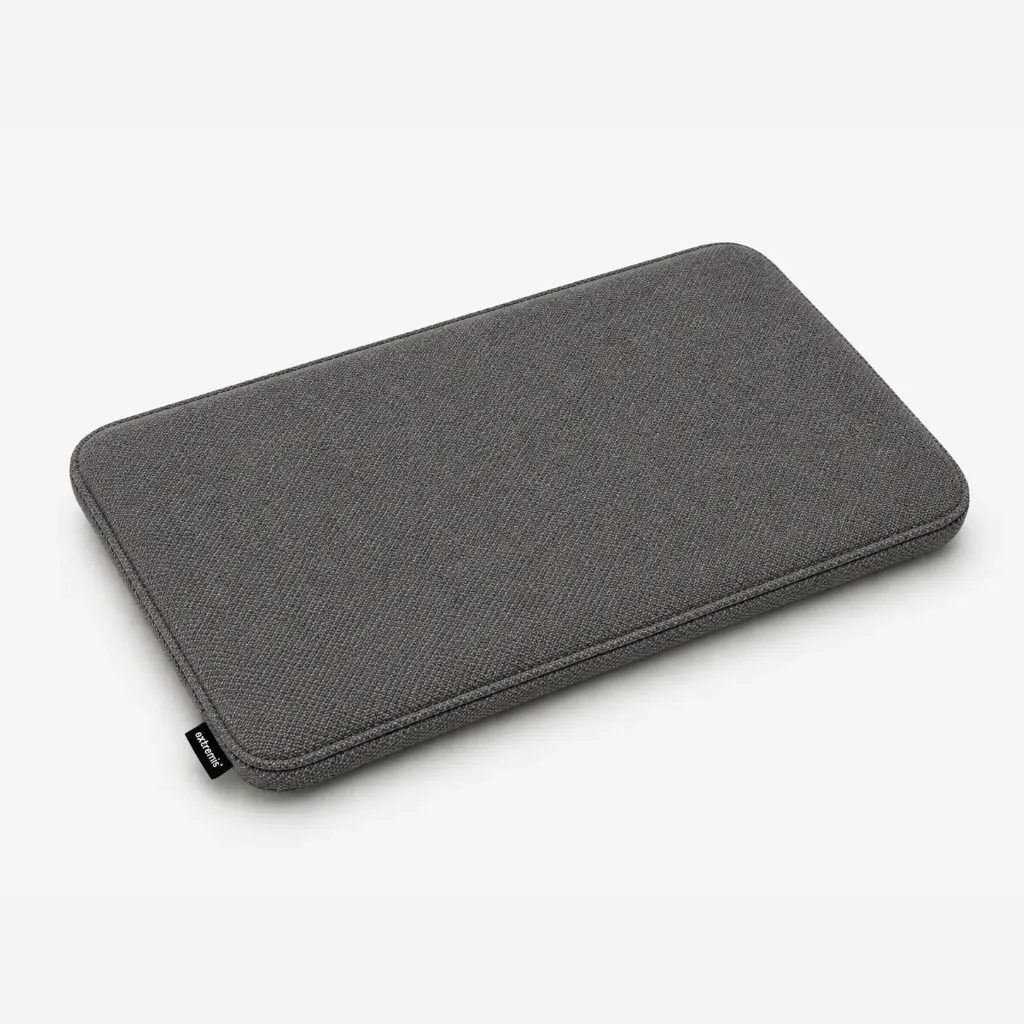Universal single seat cushion